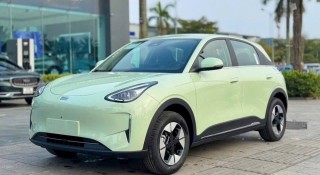 Bộ đôi Geely EX5 EM-i, EX2 sắp 'đổ bộ' Việt Nam: SUV hybrid chạy tối đa 1.600 km, xe điện giá dự kiến từ 500 triệu đồng